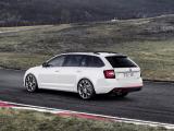 skoda-octavia-combi-rs-2017-5.jpg