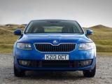 skoda-octavia-3-race-blue-2.jpg