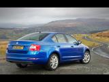 skoda-octavia-3-race-blue-4.jpg